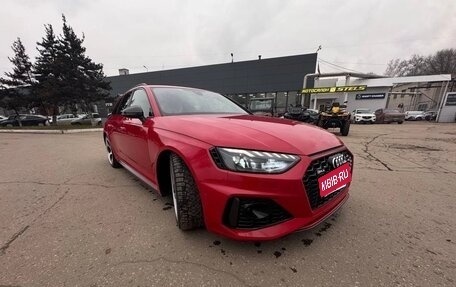 Audi RS 4, 2021 год, 8 849 000 рублей, 3 фотография