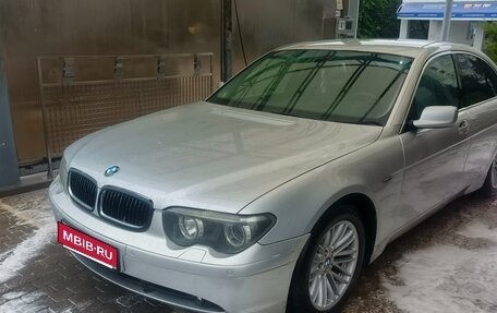 BMW 7 серия, 2002 год, 620 000 рублей, 1 фотография