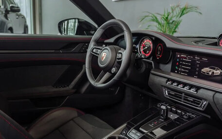Porsche 911, 2024 год, 23 699 000 рублей, 3 фотография