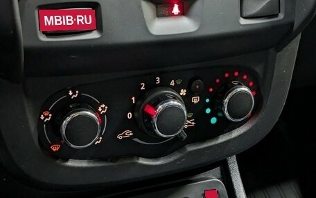 Renault Duster I рестайлинг, 2018 год, 1 450 000 рублей, 20 фотография