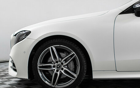 Mercedes-Benz E-Класс, 2017 год, 4 460 000 рублей, 26 фотография