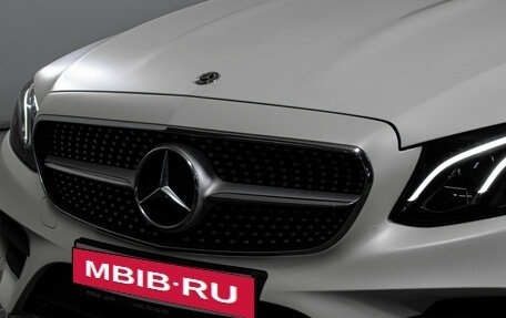 Mercedes-Benz E-Класс, 2017 год, 4 460 000 рублей, 31 фотография