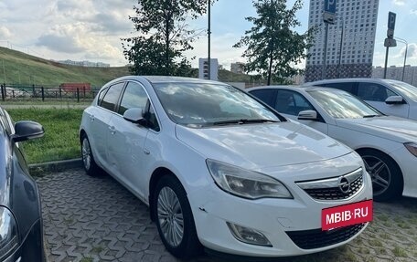 Opel Astra J, 2011 год, 550 000 рублей, 4 фотография