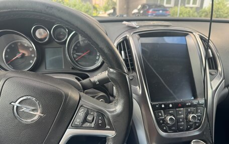 Opel Astra J, 2011 год, 550 000 рублей, 8 фотография