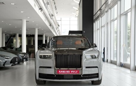 Rolls-Royce Phantom VIII, 2024 год, 57 000 000 рублей, 2 фотография
