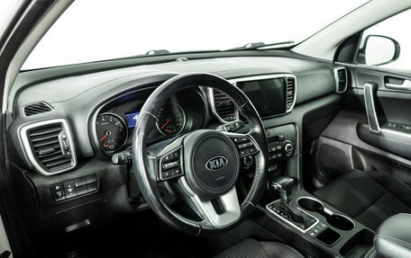 KIA Sportage IV рестайлинг, 2021 год, 1 999 700 рублей, 11 фотография
