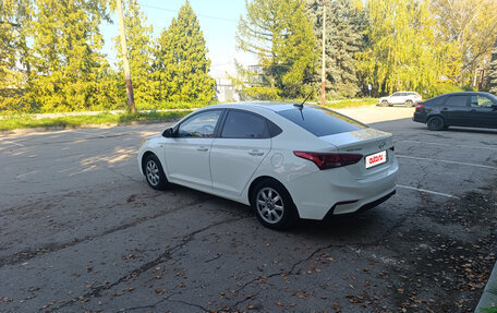 Hyundai Solaris II рестайлинг, 2018 год, 1 220 000 рублей, 4 фотография