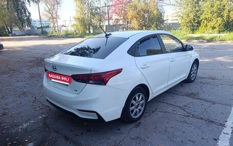 Hyundai Solaris II рестайлинг, 2018 год, 1 220 000 рублей, 3 фотография
