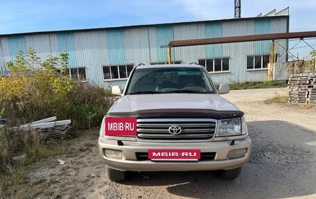Toyota Land Cruiser 100 рестайлинг 2, 2004 год, 2 222 222 рублей, 3 фотография