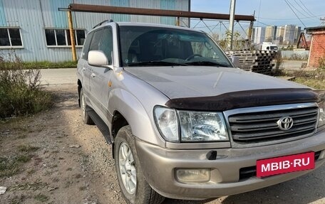 Toyota Land Cruiser 100 рестайлинг 2, 2004 год, 2 222 222 рублей, 7 фотография