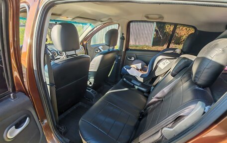 Renault Sandero I, 2014 год, 650 000 рублей, 8 фотография