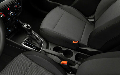 Hyundai Solaris II рестайлинг, 2022 год, 1 720 000 рублей, 17 фотография