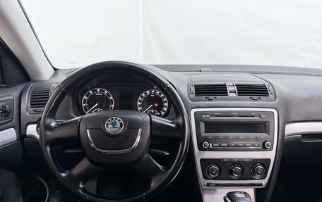 Skoda Octavia, 2011 год, 830 000 рублей, 14 фотография