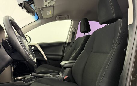 Toyota RAV4, 2014 год, 1 680 000 рублей, 9 фотография
