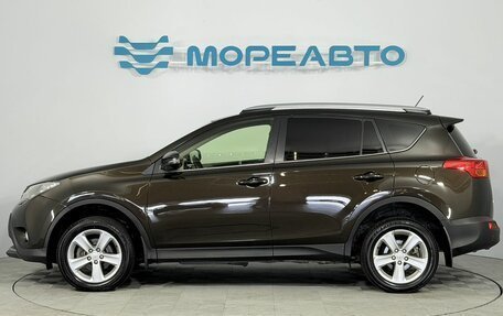 Toyota RAV4, 2014 год, 1 680 000 рублей, 8 фотография
