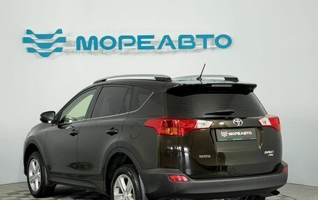 Toyota RAV4, 2014 год, 1 680 000 рублей, 7 фотография