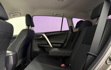 Toyota RAV4, 2014 год, 1 680 000 рублей, 17 фотография