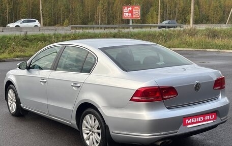 Volkswagen Passat B7, 2013 год, 800 000 рублей, 3 фотография
