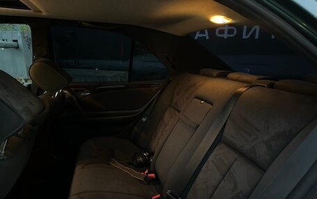Mercedes-Benz E-Класс, 1996 год, 250 000 рублей, 11 фотография