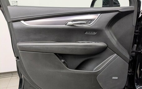 Cadillac XT5 I рестайлинг, 2016 год, 2 599 000 рублей, 13 фотография