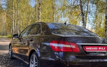 Mercedes-Benz E-Класс, 2010 год, 1 460 000 рублей, 4 фотография