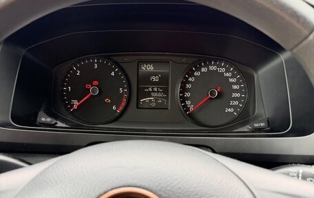 Volkswagen Caravelle T6 рестайлинг, 2017 год, 3 200 000 рублей, 16 фотография