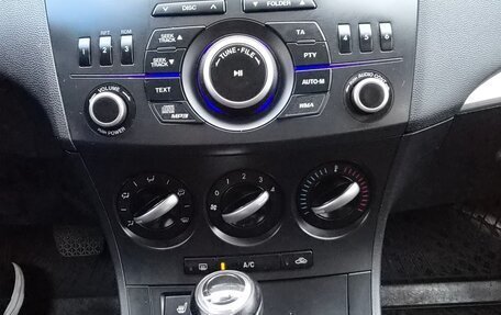 Mazda 3, 2013 год, 899 000 рублей, 24 фотография