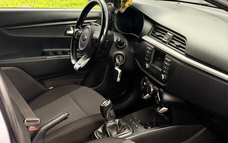 KIA Rio IV, 2018 год, 1 100 000 рублей, 12 фотография