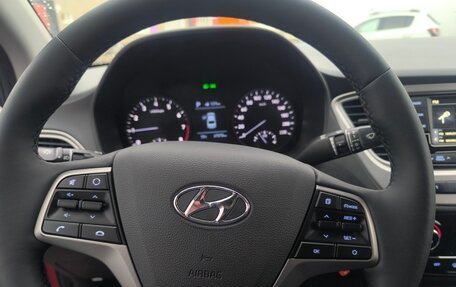 Hyundai Solaris II рестайлинг, 2019 год, 1 560 000 рублей, 12 фотография