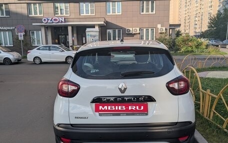 Renault Kaptur I рестайлинг, 2019 год, 900 000 рублей, 3 фотография