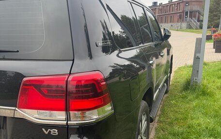 Toyota Land Cruiser 200, 2016 год, 6 800 000 рублей, 4 фотография