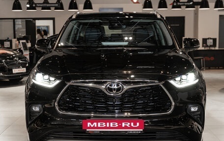 Toyota Highlander, 2026 год, 5 750 000 рублей, 2 фотография