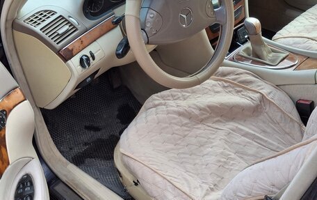 Mercedes-Benz E-Класс, 2002 год, 520 000 рублей, 5 фотография