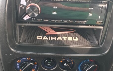 Daihatsu YRV I, 2002 год, 315 000 рублей, 15 фотография