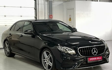 Mercedes-Benz E-Класс, 2016 год, 2 609 000 рублей, 1 фотография