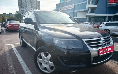Volkswagen Touareg III, 2007 год, 1 250 000 рублей, 2 фотография