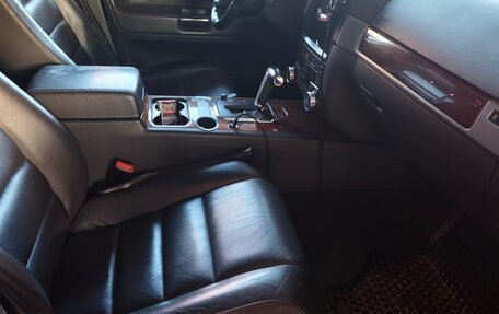 Volkswagen Touareg III, 2007 год, 1 250 000 рублей, 9 фотография