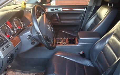 Volkswagen Touareg III, 2007 год, 1 250 000 рублей, 10 фотография