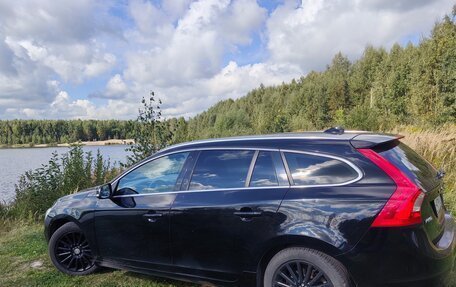 Volvo V60 I, 2015 год, 1 790 000 рублей, 3 фотография