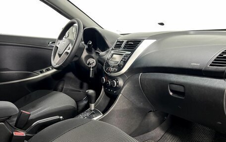 Hyundai Solaris II рестайлинг, 2014 год, 950 000 рублей, 12 фотография
