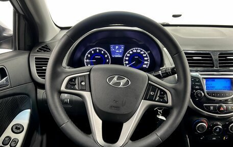 Hyundai Solaris II рестайлинг, 2014 год, 950 000 рублей, 16 фотография