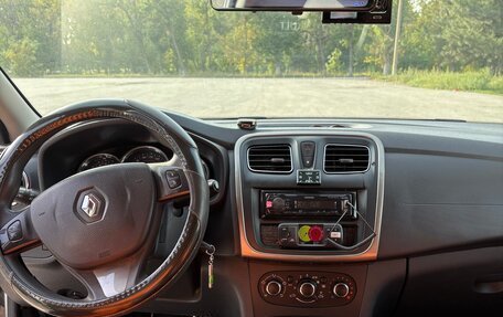 Renault Sandero II рестайлинг, 2015 год, 1 000 030 рублей, 6 фотография