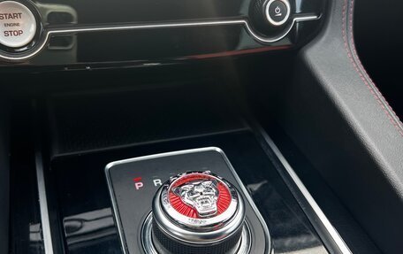Jaguar F-Pace, 2019 год, 3 450 000 рублей, 11 фотография