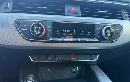 Audi A4, 2017 год, 1 740 000 рублей, 24 фотография