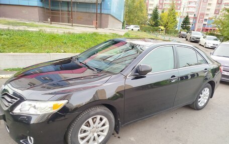 Toyota Camry, 2011 год, 1 350 000 рублей, 2 фотография