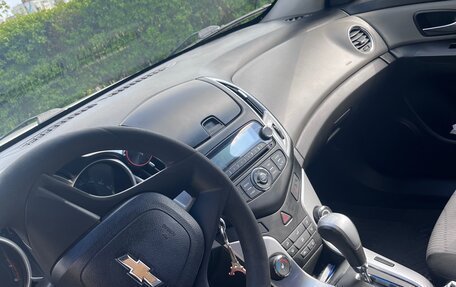 Chevrolet Cruze II, 2013 год, 750 000 рублей, 7 фотография