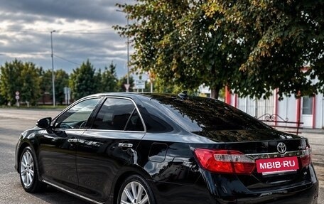Toyota Camry, 2013 год, 1 970 000 рублей, 6 фотография