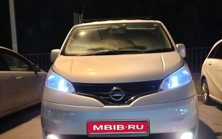 Nissan NV200, 2018 год, 1 700 000 рублей, 8 фотография