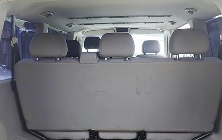 Volkswagen Caravelle T5, 2008 год, 1 750 000 рублей, 9 фотография
