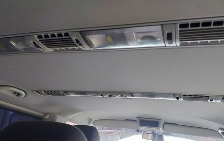 Volkswagen Caravelle T5, 2008 год, 1 750 000 рублей, 10 фотография